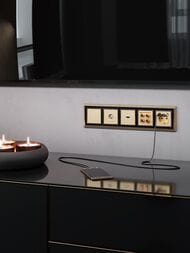  Werkel   HDMI ( ) W1196010