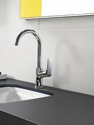 Смеситель Hansgrohe Logis 71130000 для умывальника однозахватный, поворотный излив, дон. клап., хром — изображение 2