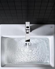 Смеситель Grohe Eurocube 23446000 для умывальника на одно отверстие, однорычажный, гладкий корпус