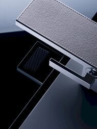 Панель 200 Axor MyEdition 47916000 кожа, серая — изображение 2