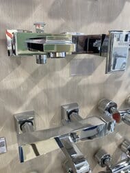 Уценка!Смеситель Gessi Eleganza 46013 для ванны настенный с переключателем ванна/душ - уценка. — изображение 4