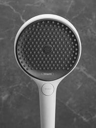 Душевой набор Hansgrohe Rainfinity (ручной душ 130 3jet, держатель, шланг 125 см) белый мат 26852700 — изображение 2