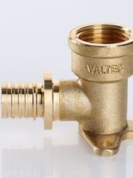 Водорозетка VALTEC аксиальная, 16х1/2"В, латунь, VTm.454.BG.001604