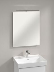 Зеркало Villeroy & Boch MORE TO SEE (600х750х126) с подсветкой A4046000 — изображение 3
