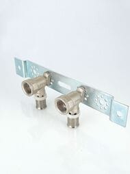 Пресс-водорозетка 2-ая на плоск. планке VALTEC 16х1/2"В VTm.224.N.001604