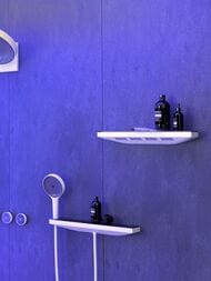 Hansgrohe Rainfinity Полка - Шланговое подключение + держатель левосторонняя, белая матовая 26843700 — изображение 2