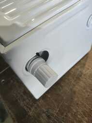 ������! �������� �������� Lemax Premium Valve Compact Universal ��� 33 200�600  157850