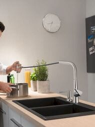 Смеситель Hansgrohe Talis Select M51 для кухни 300 вытяжной излив, хром 73867000 — изображение 4