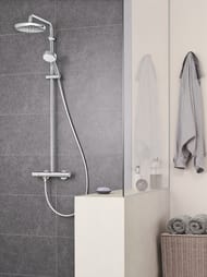 Душевая система Grohe Tempesta Cosmopolitan 27922001  термостат, лейка 100мм, верхний душ 210мм