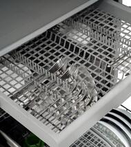 ������������� ������ Schaub Lorenz SLG VI6110 (598�550�820) ������������, �� 12 ����������