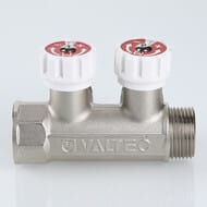 Коллектор VALTEC 3/4" на 2 выхода 1/2"Н с белыми регулирующими вентилями, латунь ник. VTc.570.N.0502