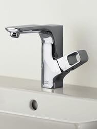 Смеситель Axor Urquiola 11021000 для умывальника однозахватный, без донного клапана, излив 139 мм — изображение 2