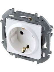  LEGRAND INSPIRIA   16   673720