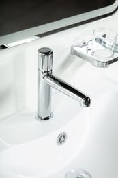 ����� ��� �������� BelBagno ACQUA (700�450�500) ���������, Bianco Lucido ACQUA-700-2C-SO-BL