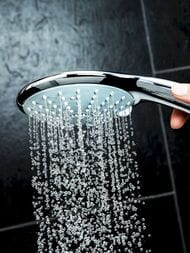 Душевой набор Grohe Euphoria 110 Massage 27226001 (Штанга, шланг, лейка, полочка) — изображение 2