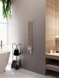 GROTA CORSA   130x900 . 