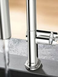 Смеситель Hansgrohe Talis M54 для кухни 210 вытяжной душ, поворотный излив 2jet sBox хром 72801000 — изображение 3