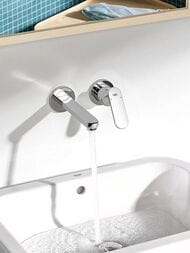 Смеситель Grohe EuroSmart Cosmopolitan 19381000 для умывальника на 2 отверстия, S-Size — изображение 2
