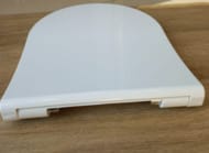 Уценка! Cиденье тонкое Vitra 364х455  дюропласт, мягкое закрытие 110-003-019