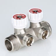 Коллектор VALTEC 3/4" на 2 выхода 1/2"Н с белыми регулирующими вентилями, латунь ник. VTc.570.N.0502
