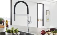 Смеситель Grohe Essence 30294000 для кухни однорычажный, с проф. лейкой, хром