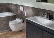 Унитаз-биде GEBERIT AquaClean TumaComfort подвесной, панель белое стекло 146.294.SI.1