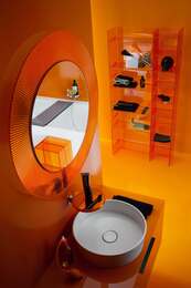 ������� Laufen KARTELL 3.8633.1.082.000.1 (780�780�40) ��� ���������, ��������� ����