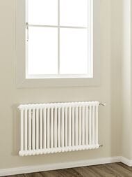  Zehnder Charleston 2045 20   1270 3/4" RAL 9016