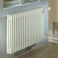 Радиатор Zehnder Charleston 3037 трехтрубчатый ВГ:366х100, межценр. 300, боковое подкл. 3/4", 51 Вт