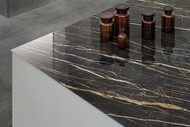 Керамогранитная плитка LAMINAM I Naturali Noir Desir (1000х3000х3,5) LAMF007945_IT(кв.м.)