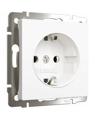 Розетка Werkel с заземлением (белый матовый) W1171061