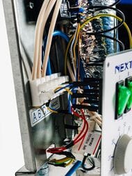 ����� ������������� ���� NEXT- 12 (600�205�105) 12,0 ���, 380�