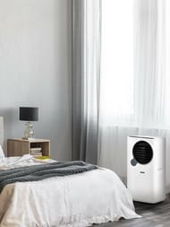   Zanussi ZACM-10 UPW/N6 White,  22 2