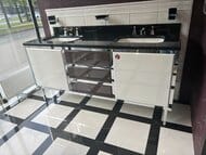 Тумба под умывальник Devon&Devon Jazz3 с мраморной столешницей nero marquina, pure white/fango/хром