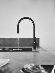 Смеситель Hansgrohe Talis M54 для кухни 210 вытяжной поворотный душ, 2jet Eco, черный мат 72842670 — изображение 5