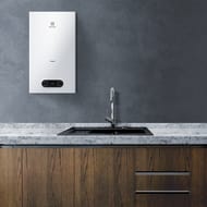 Газовая колонка Electrolux GWH 10 NanoPlus 2.0, элект. розжиг, 10л/мин, LCD дисплей
