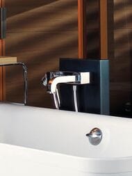 Смеситель Axor Citterio 39400 для ванны/душа однозахватный, настенный, излив 241 мм, хром — изображение 2