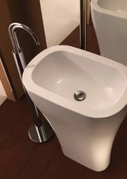Раковина Kerasan Aquatech 374201 600х400х850мм, отдельностоящая, сифон, крепеж, белый