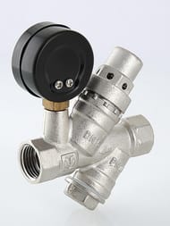 �������� �������� VALTEC 1/2" � �������� � ����������. VT.082.N.04