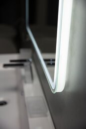 Зеркало BelBagno (800x30x600) с подсветкой и сенсорным выключателем SPC-MAR-600-800-LED-TCH