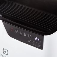 Мобильный кондиционер Electrolux EACM-09 GT/N6, до 24 м2