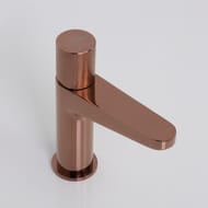 Смеситель для раковины WasserKRAFT Paar 8803 однозахватный, низкий излив, цвет: розовое золото