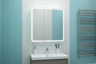 Зеркало-шкаф Континент ELLIOTT 800х800 LED подсветка, датчик движения, розетка