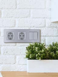  LEGRAND INSPIRIA  2-   10 AX 250   673632