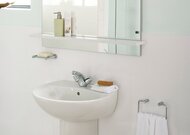 Раковина Jacob Delafon PATIO с отверстием под смеситель (550х450) E4158NG-00 белая
