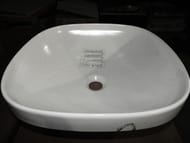 Уценка! Раковина Vitra Frame 410х390 без отверстия под смеситель, без перелива 5654B403-0016 - уценка. — изображение 2