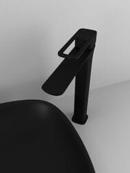 Смеситель Iddis SLIDE SLIBL01i01 для умывальника, высокий, однозахватный, черный матовый