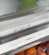 ����������� Schaub Lorenz SLU S620X3E (700�712�1920) ������������, Full No Frost, ����������� �����