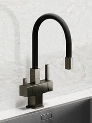 Смеситель SANCOS Arno SC4005GG  для кухни с гибким изливом, каналом для фильтра, вороненая сталь