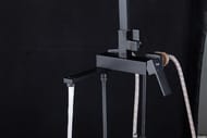 Душевая система с поворотным изливом, лейкой и верхним душем , FRAP черный, F2491-6 — изображение 4